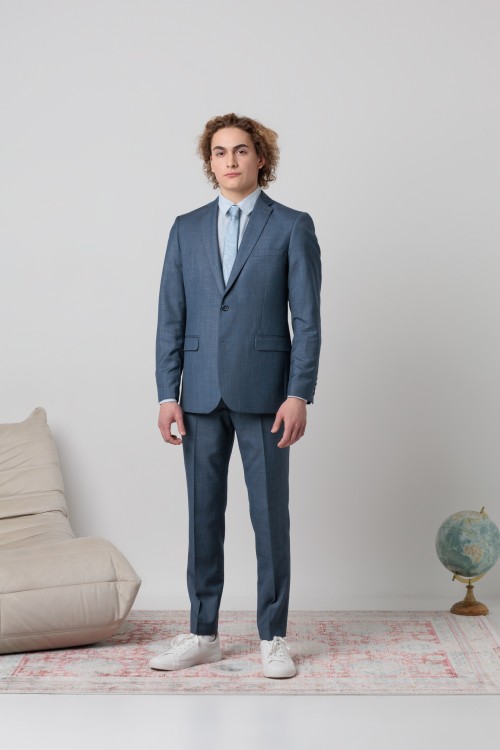 Blue Suit nr 130