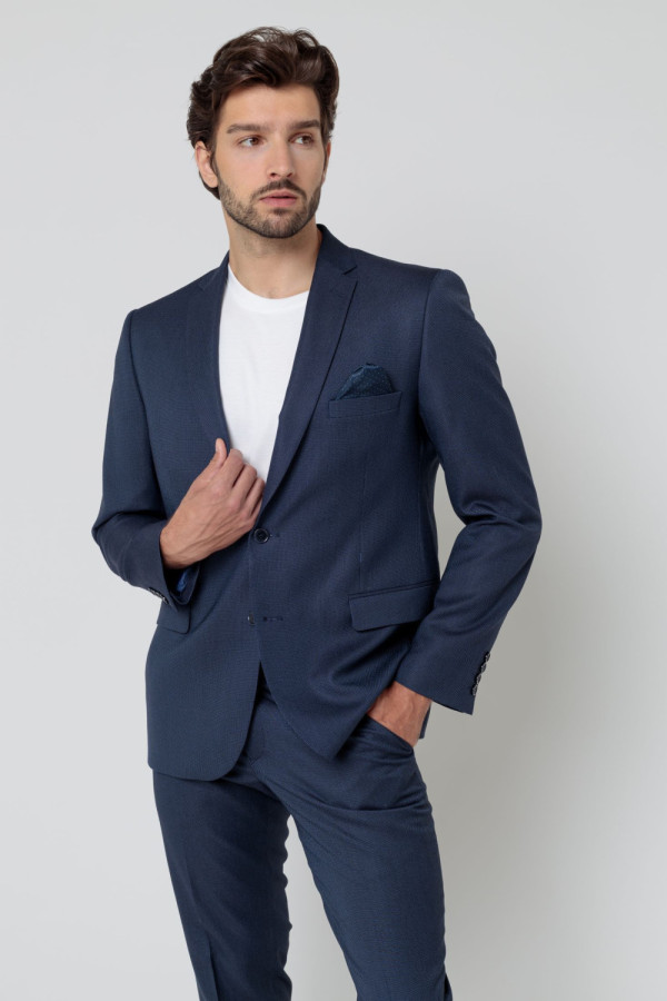 Navy Suit nr 145