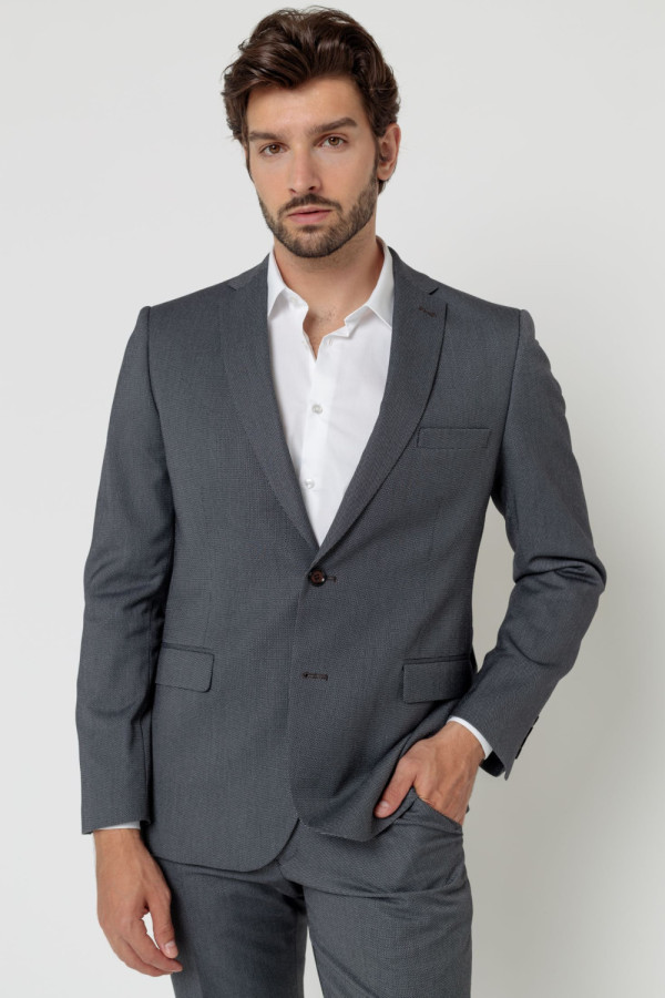 Grey Suit nr 140