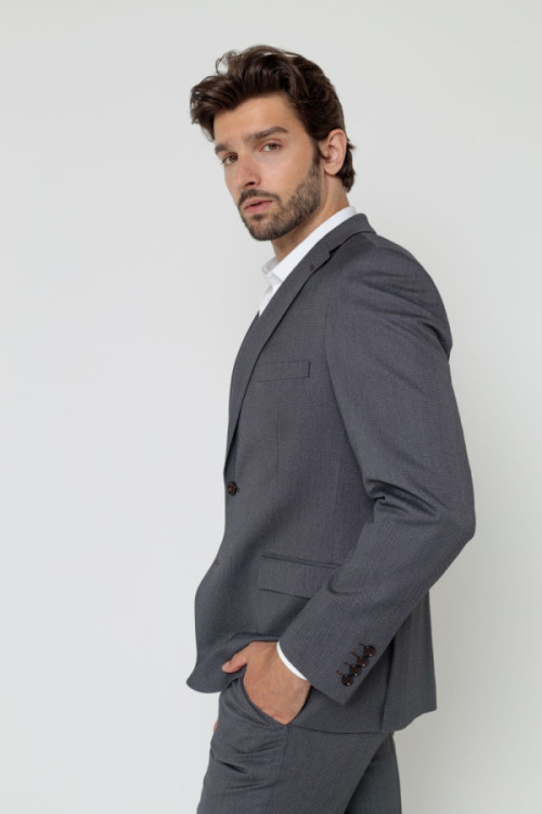 Grey Suit nr 140